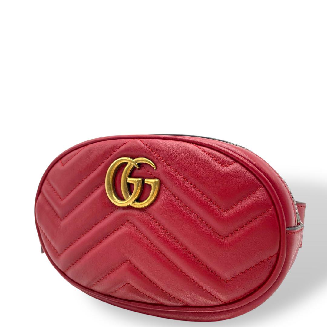 美品】GUCCI レッド ボディバッグ