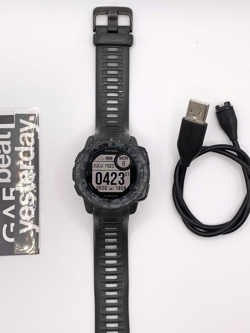 【美品】Garmin ガミン Instinct Tactical (4299)