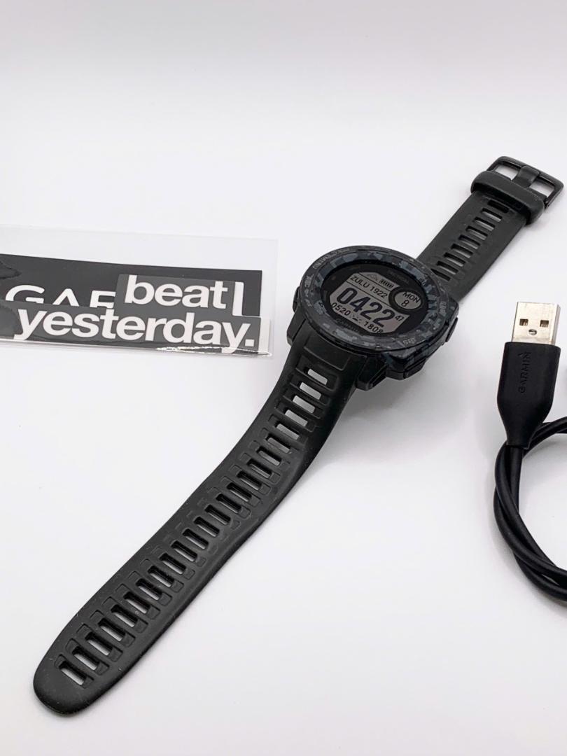 【美品】Garmin ガミン Instinct Tactical (4299)
