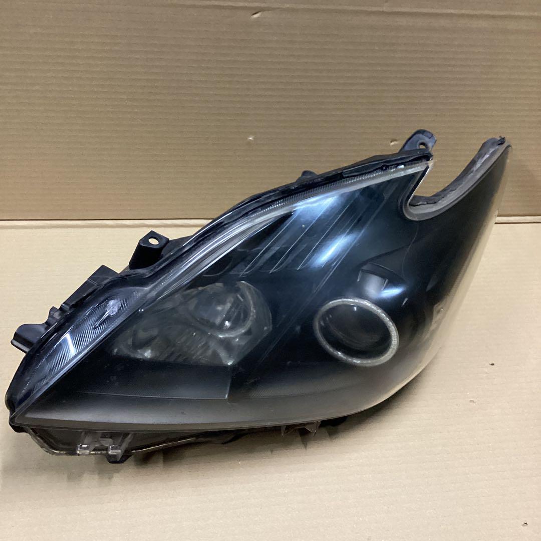 ZVW30 プリウス 純正加工品　左右ヘッドライトセット KOITO47-29
