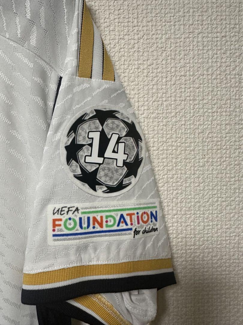 レアル・マドリード クロース8 ユニフォーム　23-24 オーセンティック