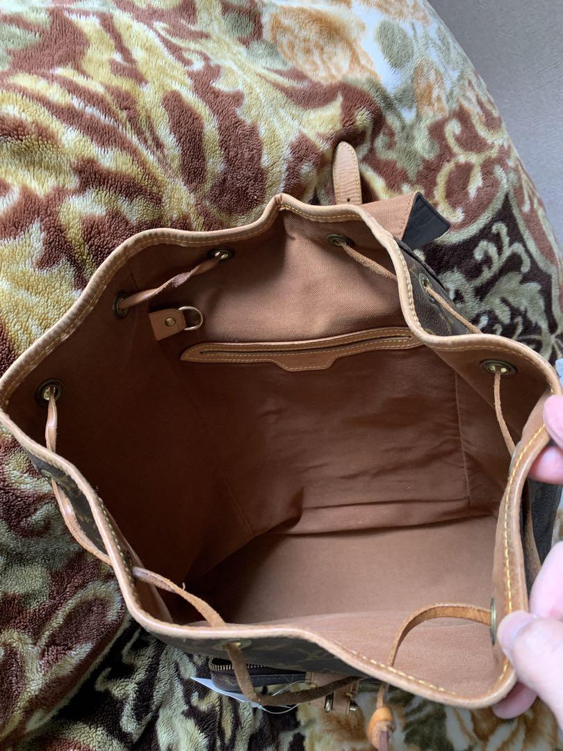 美品　正規品　 ルイヴィトン モンスリGM リュックバック　シリアルあり