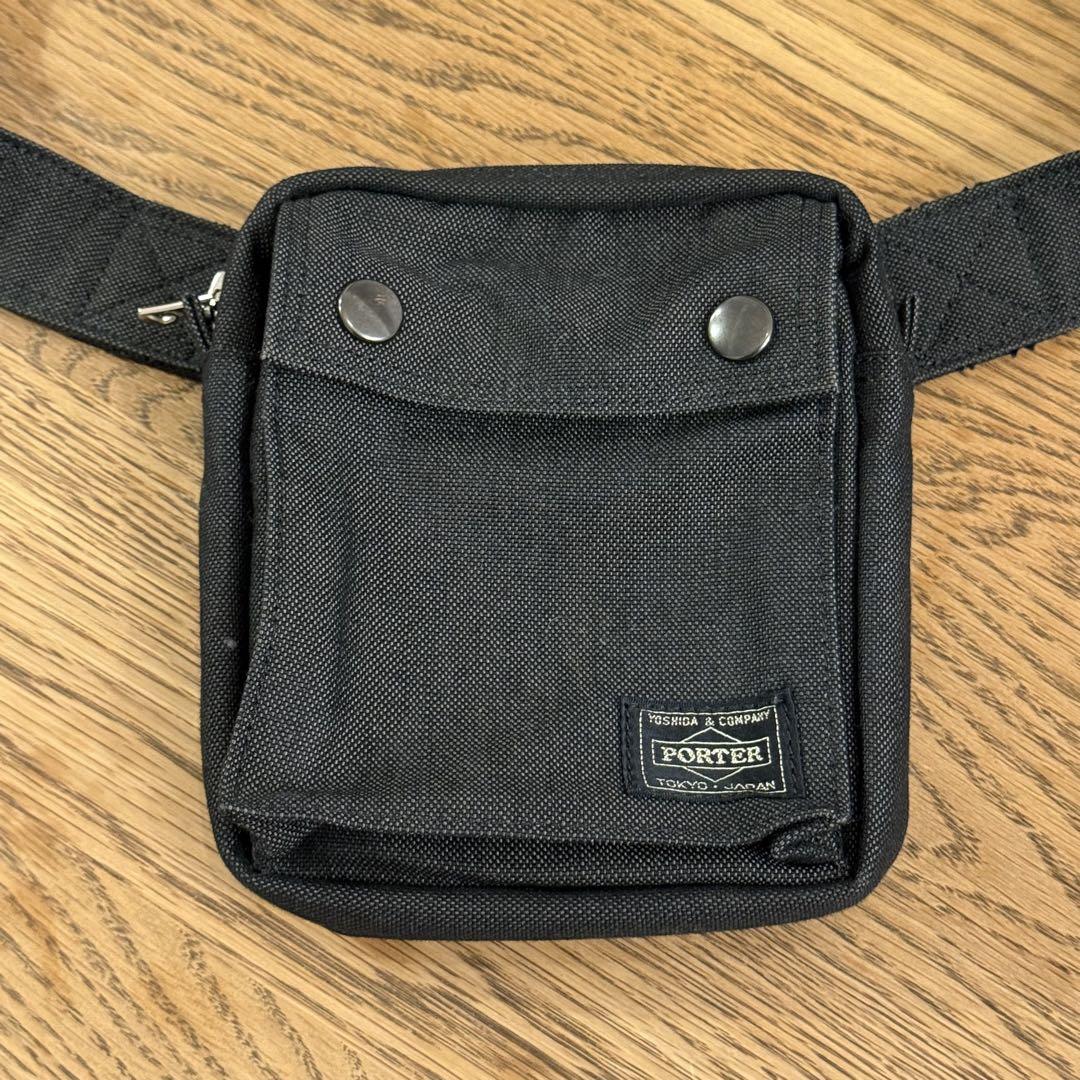 PORTER ボディバッグ スモーキー ウエストバッグ ブラック 吉田