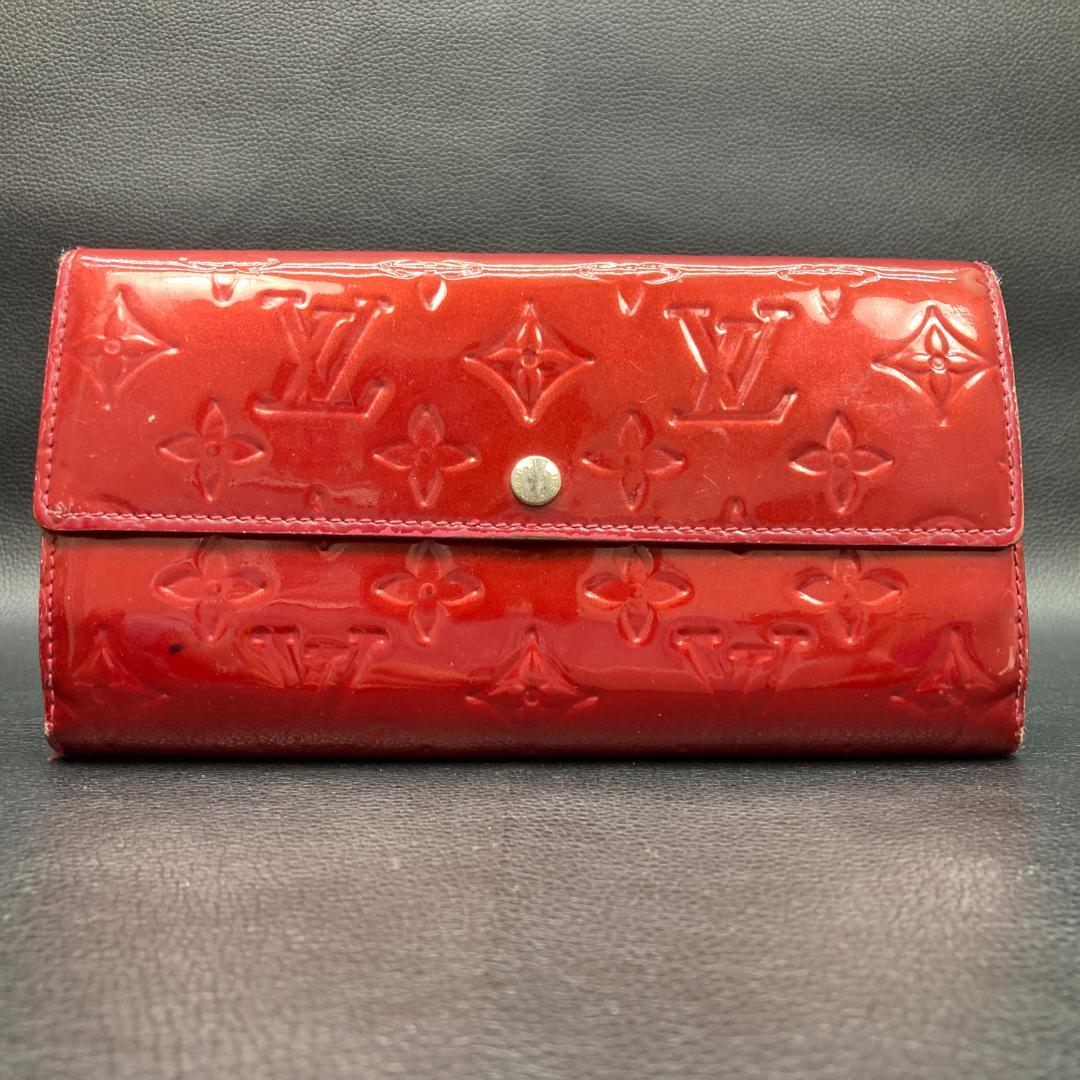 ルイヴィトン　ポルトフォイユ・サラ ヴェルニ 長財布 M93530