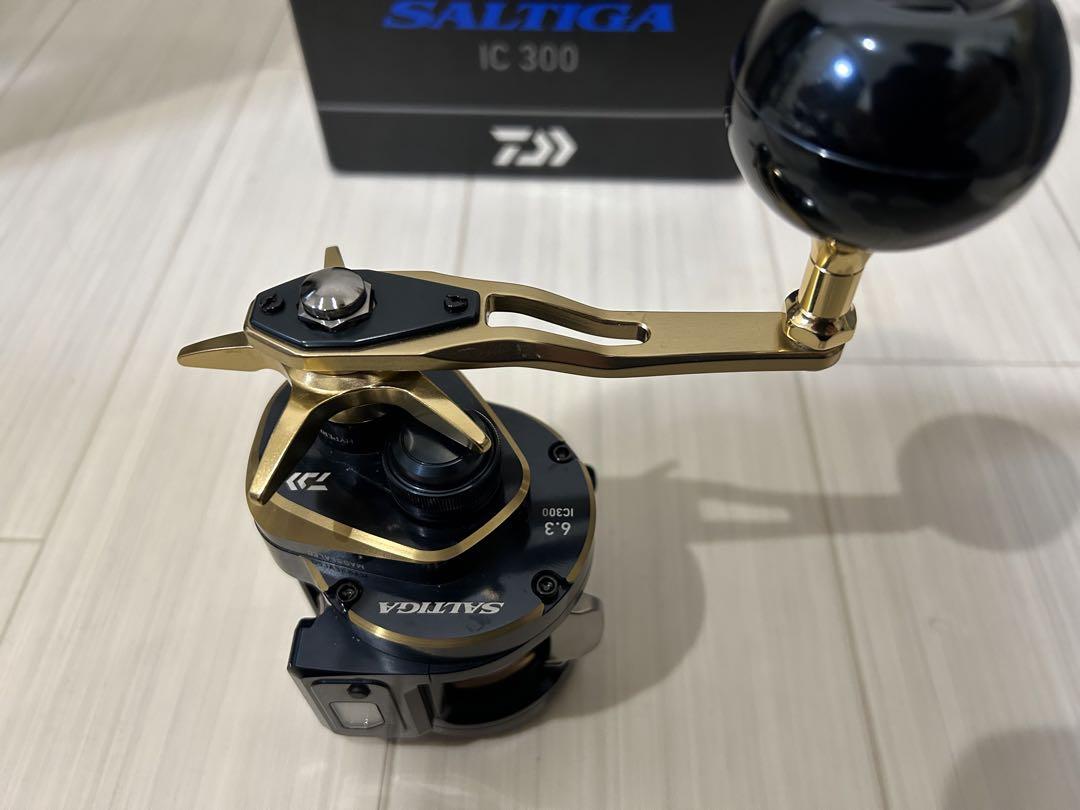 21ダイワソルティガIC300 ベイトリール　右巻き