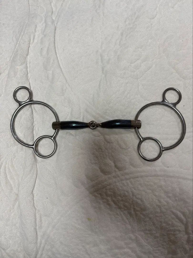 乗馬用品☆trustユニバーサルハミ 乗馬用品☆trustユニバーサルハミ