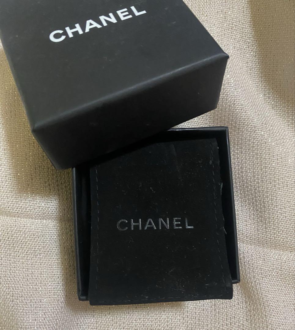 CHANEL ピアス ブラック ゴールド
