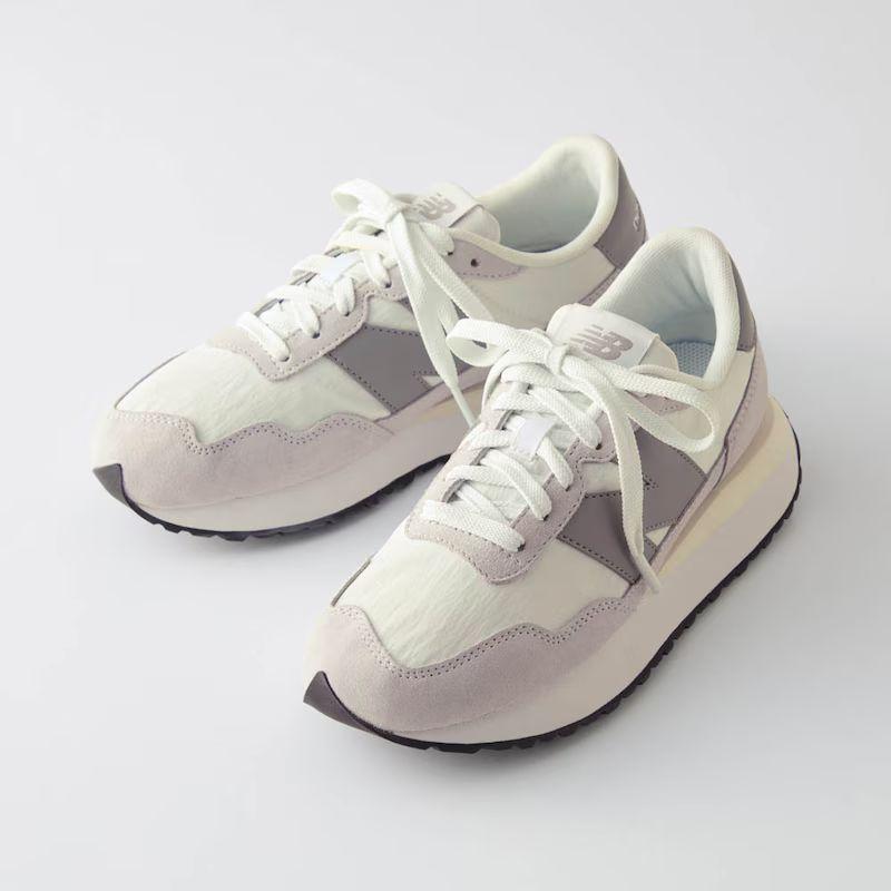 ★みくこ★new balance スニーカー WS237 24cm
