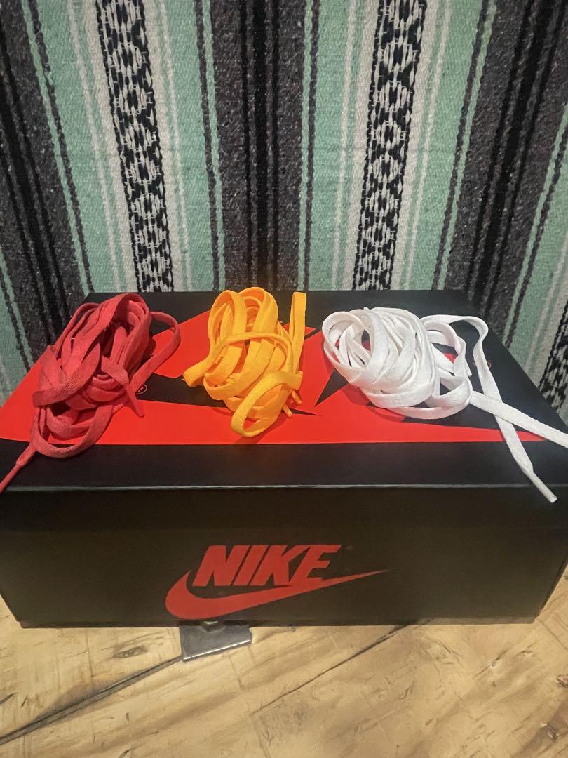 NIKE Air Jordan 1 ライトフュージョンレッド26㎝、箱、紐付