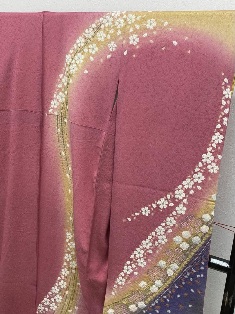 振袖 豪華 相良刺繍 金通し 絞り染 紋意匠 桜尽くし 身丈160cm 振袖 豪華 相良刺繍 金通し 絞り染 紋意匠 桜尽くし 身丈160cm