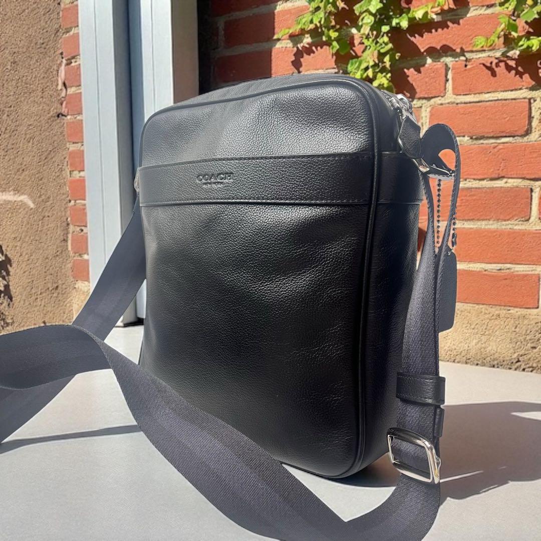 ほぼ未使用✨ COACH コーチ ショルダーバッグ オールレザー