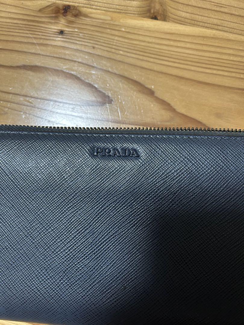 PRADA 財布