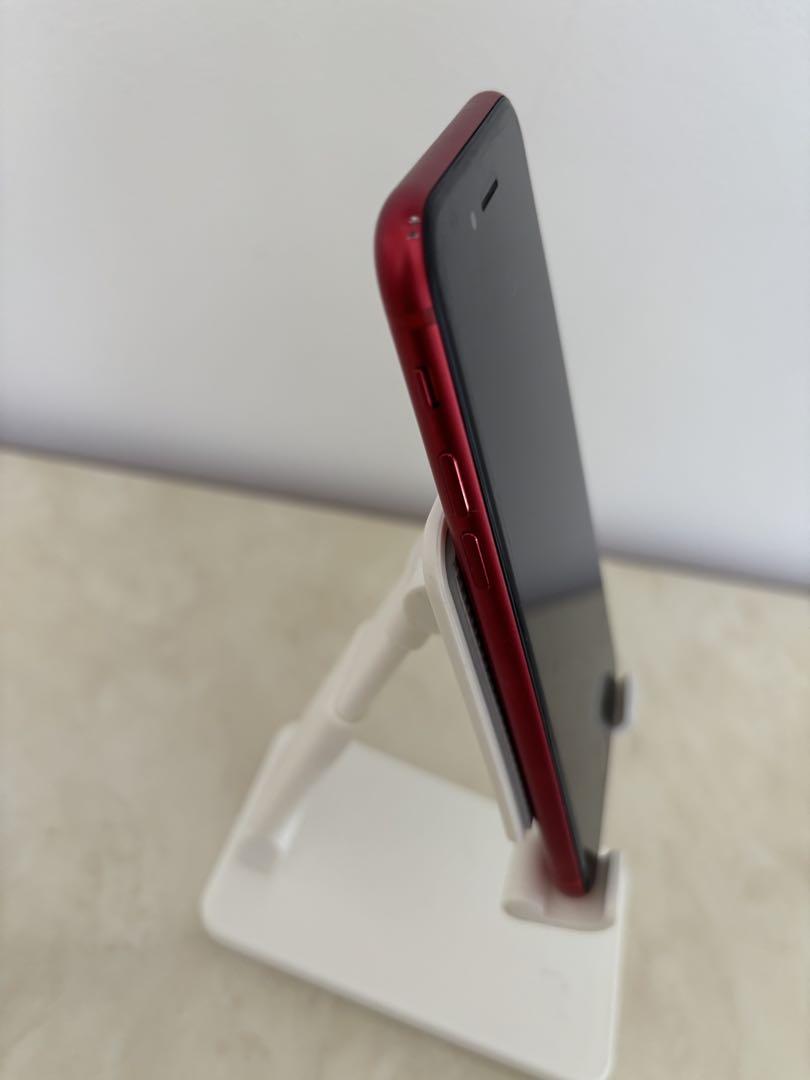 Apple iPhone SE (第2世代) 64GB