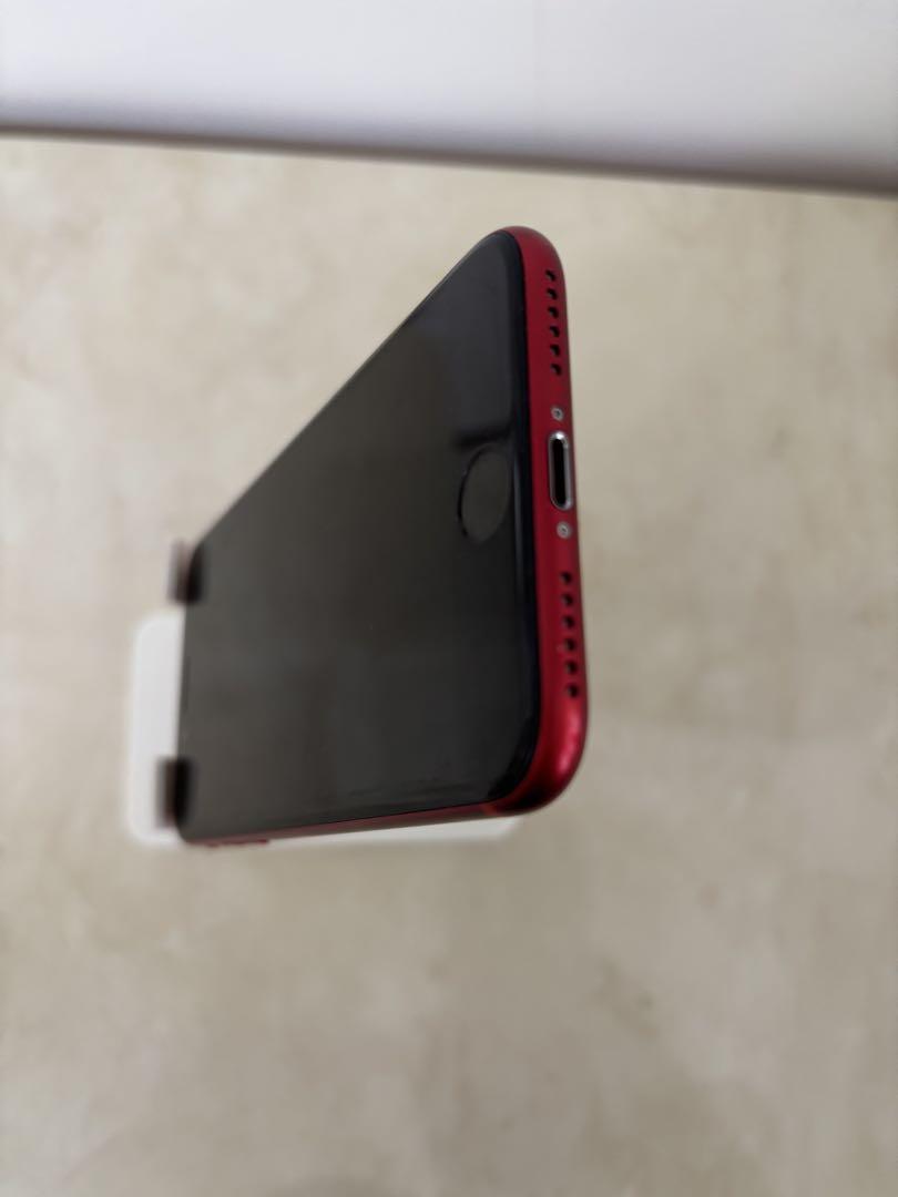 Apple iPhone SE (第2世代) 64GB