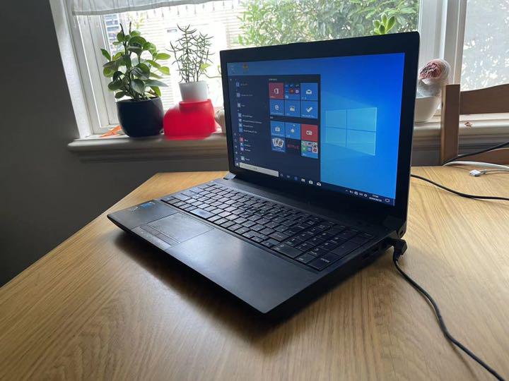 40%割引ブラック系【期間限定お試し価格】 東芝ノートパソコン/office/i3四世代/win10/4GB/HD320GB ノートPC PC/タブレットブラック系-MORKURYAKOS.NL
