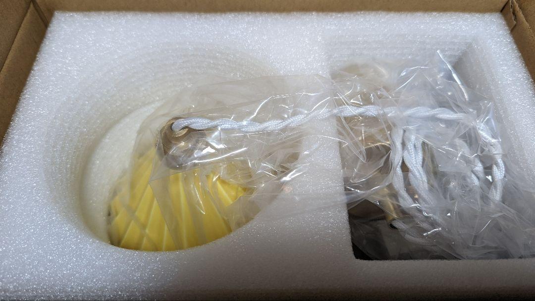 【新品】ORIGAMI LAMP PENDANT イエロー色/コード：ホワイト色