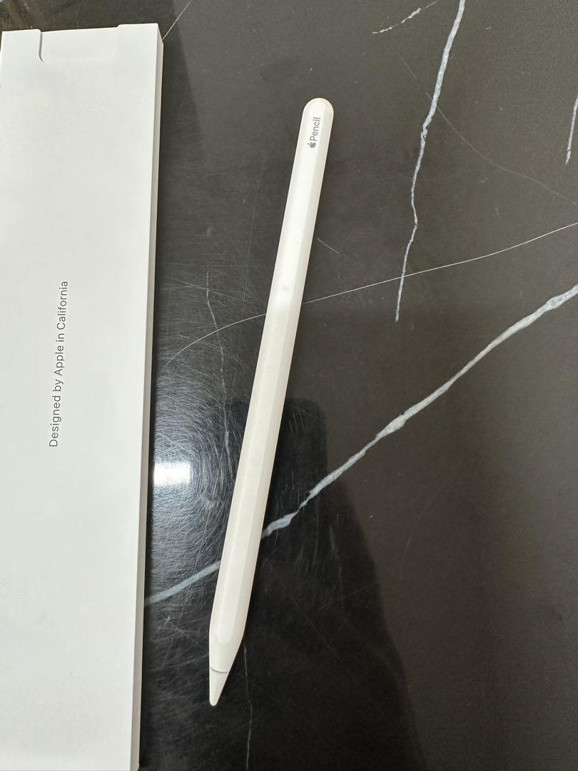 Apple Pencil 2 新品で購入後ほぼ使わず Apple Pencil 2 新品で購入後ほぼ使わず