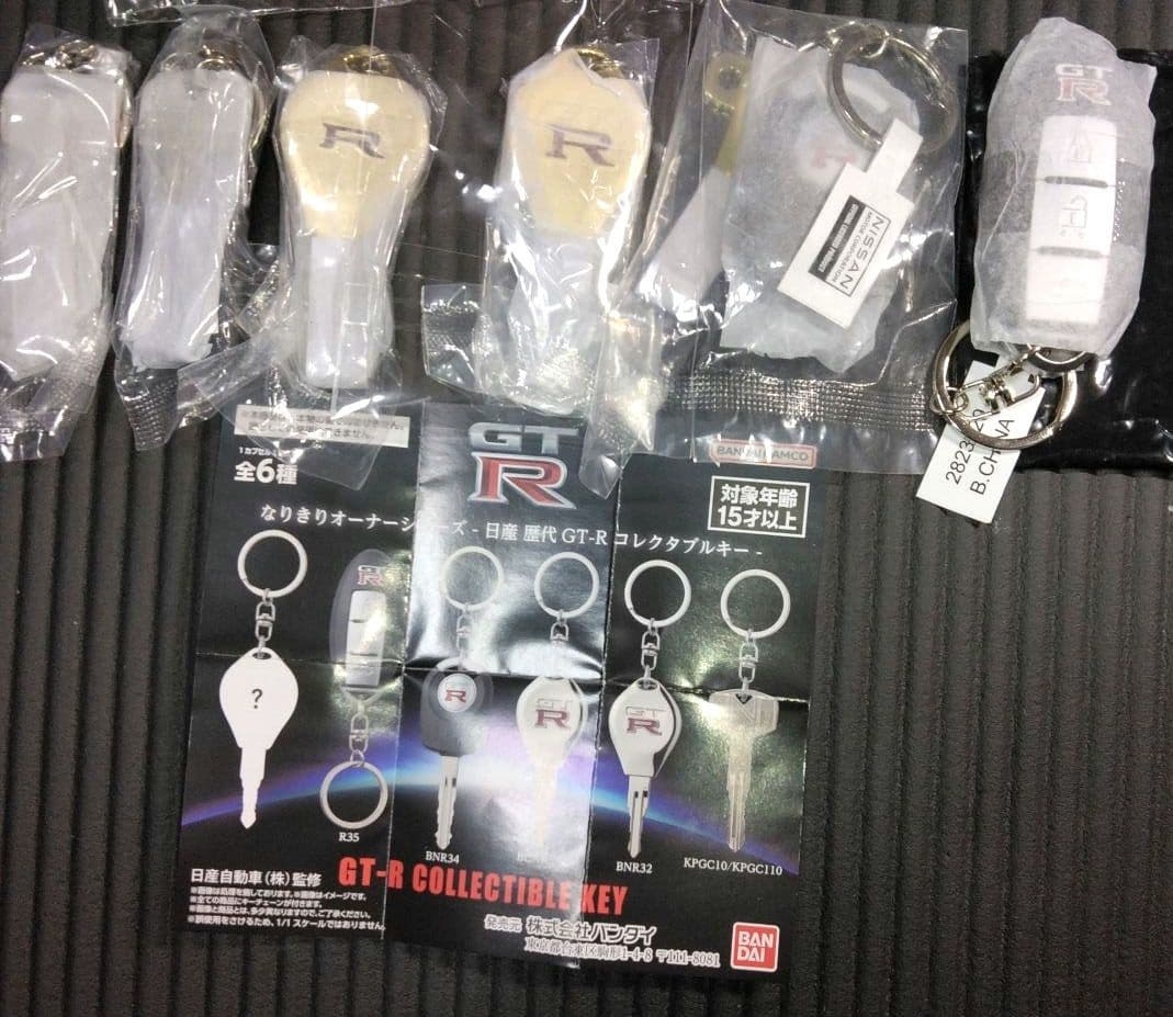GTRミニカー なりきりGTRキー エンブレムメタルキーホルダー コンプリート GTRミニカー なりきりGTRキー エンブレムメタルキーホルダー コンプリート