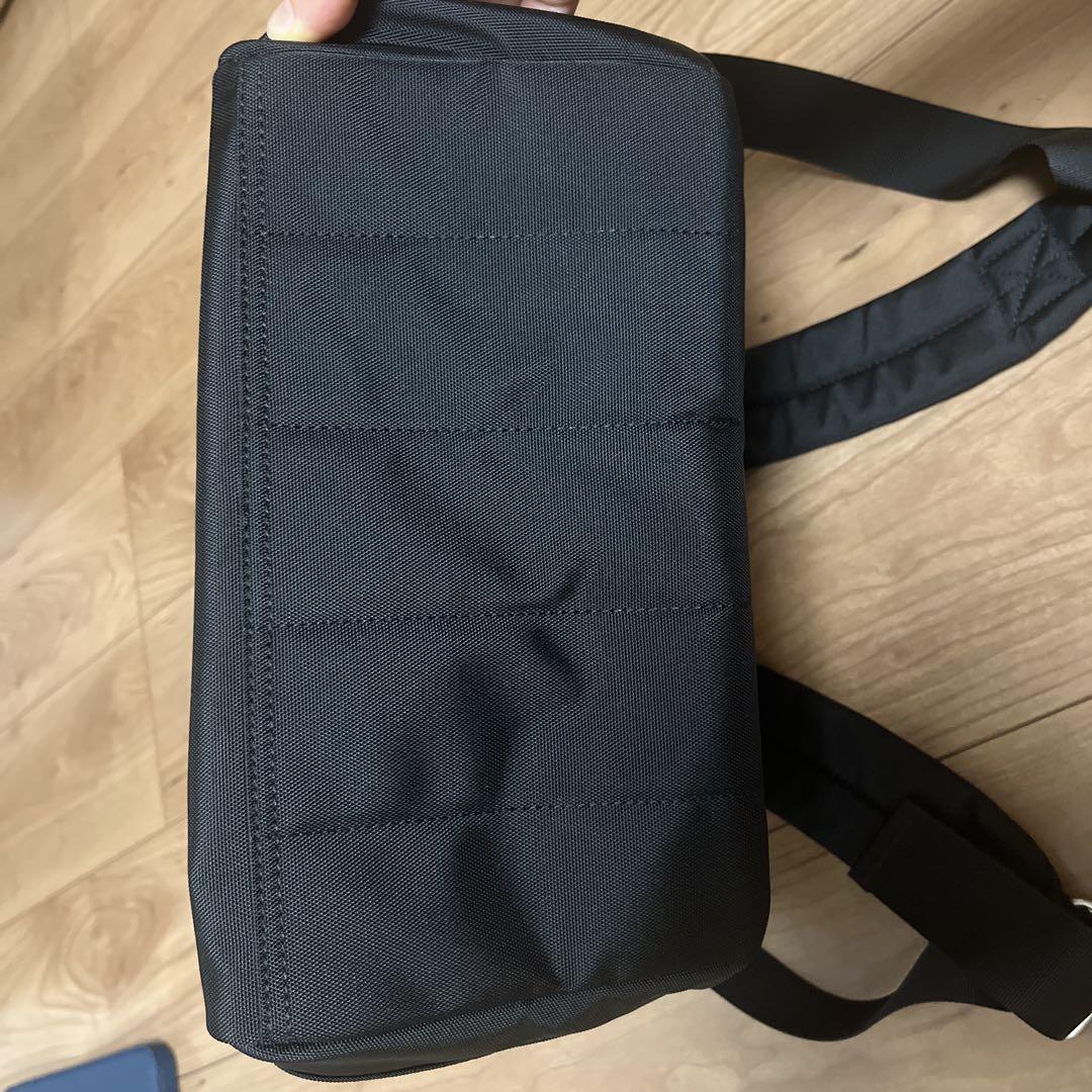 ※エリスさん専用【美品】marimekko 『METRO』ナイロン リュック 黒