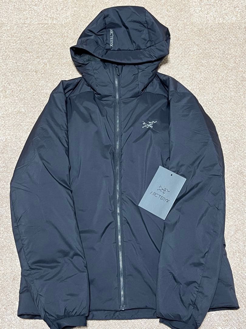 アークテリクス　アトムヘビーウェイトフーディ　ブラック　サイズM