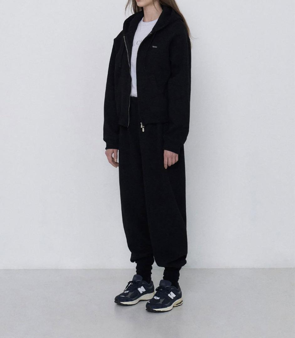 JOGGER