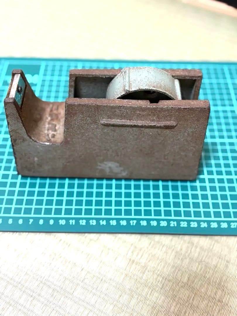 ニチバン テープカッター 金属製アンティーク　レトロ　アイアン　鉄製　古道具
