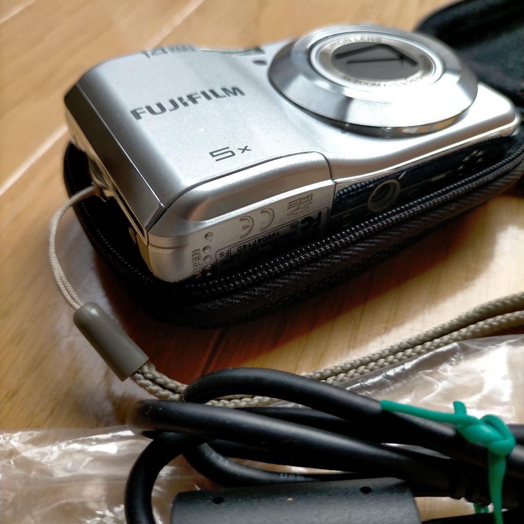 Fujifilm 14メガピクセル コンパクトデジタルカメラ