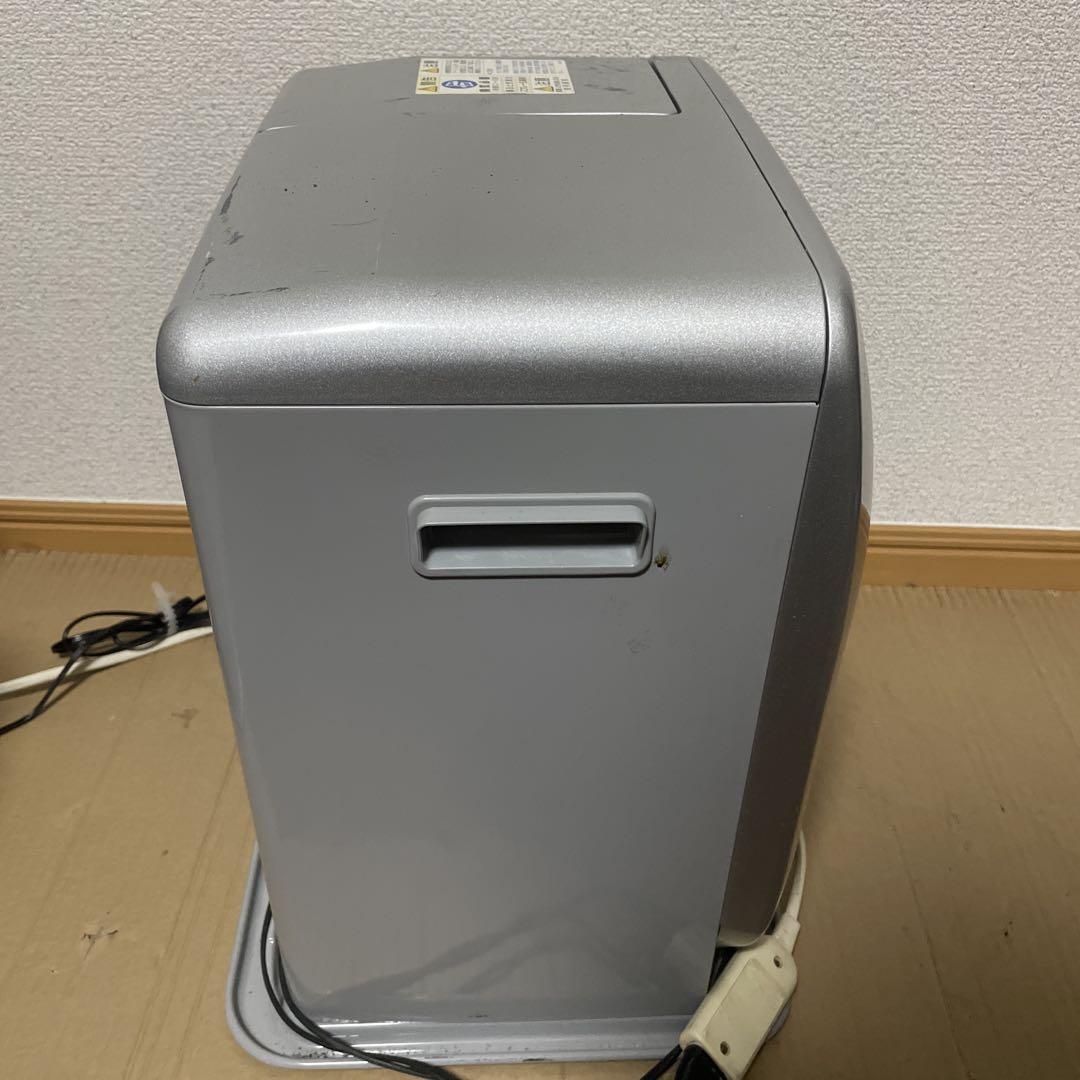 コロナファンヒーター15年製5.0L