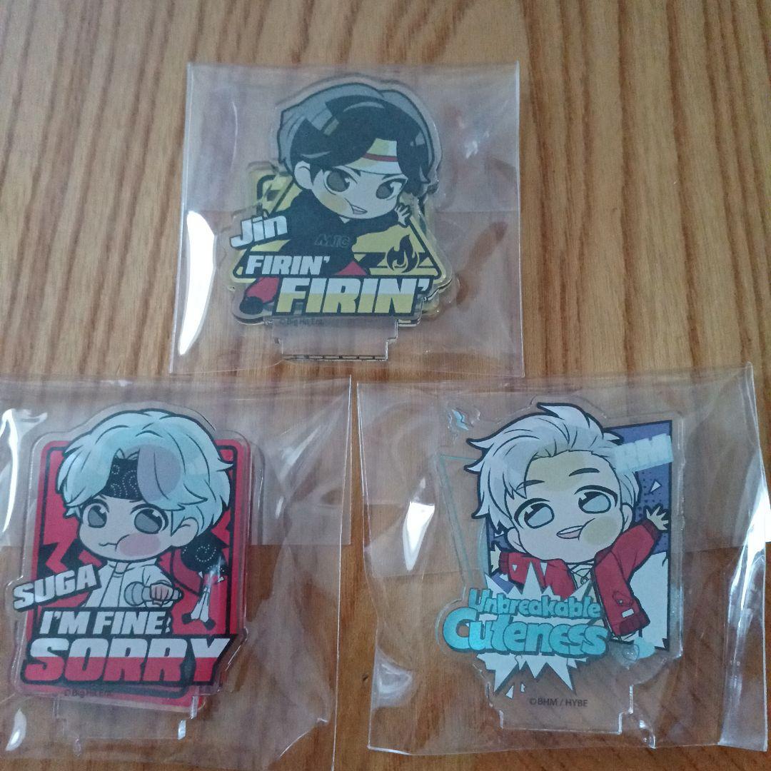 ガチャガチャ BTS アクリルスタンド(jin.SUGA) BTS TinyTAN アクリルスタンド SUGA、 JIN、 RM - メルカリ