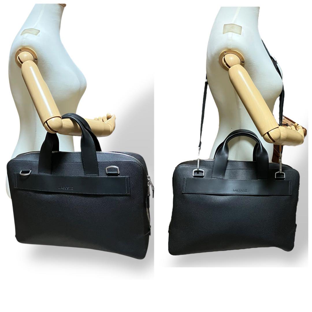 美品 2045 LACOSTE ブリーフケース 2way レザー ブラック A4