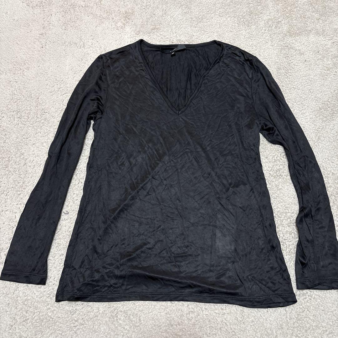 GUCCI レーヨン生地Vネックカットソー
