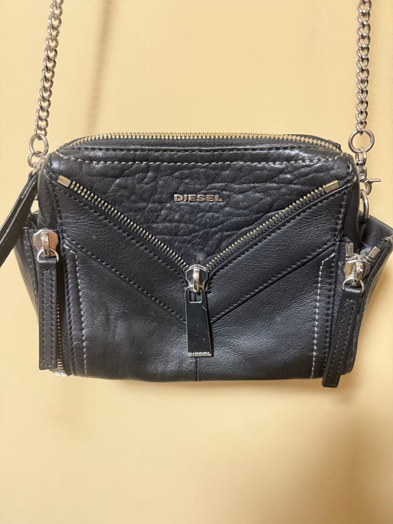 diesel チェーン ショルダーバッグ