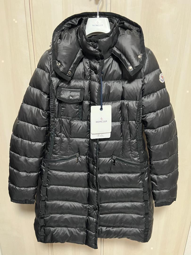 未使用タグ付き☆MONCLER HERMINE ダウンジャケット TG3 黒色 未使用タグ付き☆MONCLER HERMINE ダウンジャケット TG3 黒色
