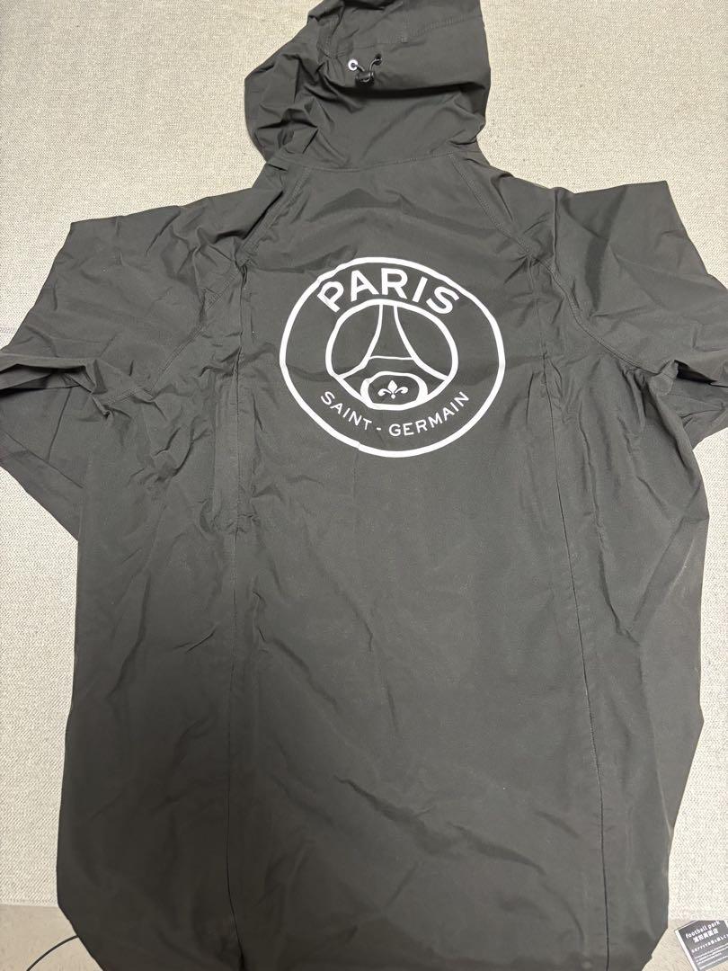 PARIS SAINT-GERMAIN フード付きジャケット　レインコート