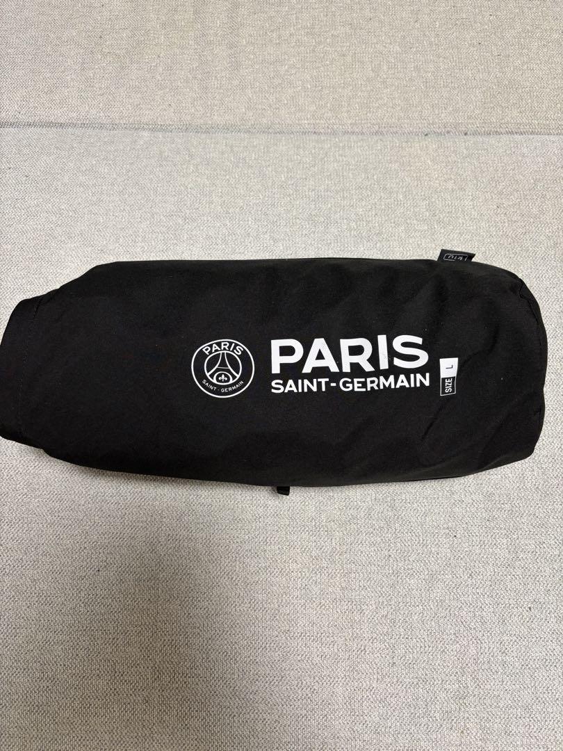 PARIS SAINT-GERMAIN フード付きジャケット　レインコート