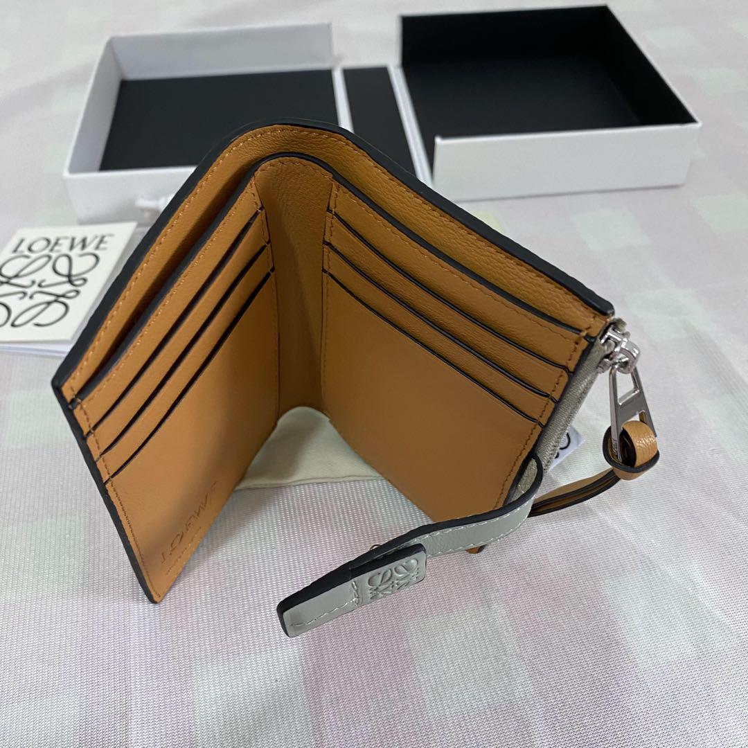 LOEWE◇ロエベ コンパクトジップウォレット折りたたみ財布