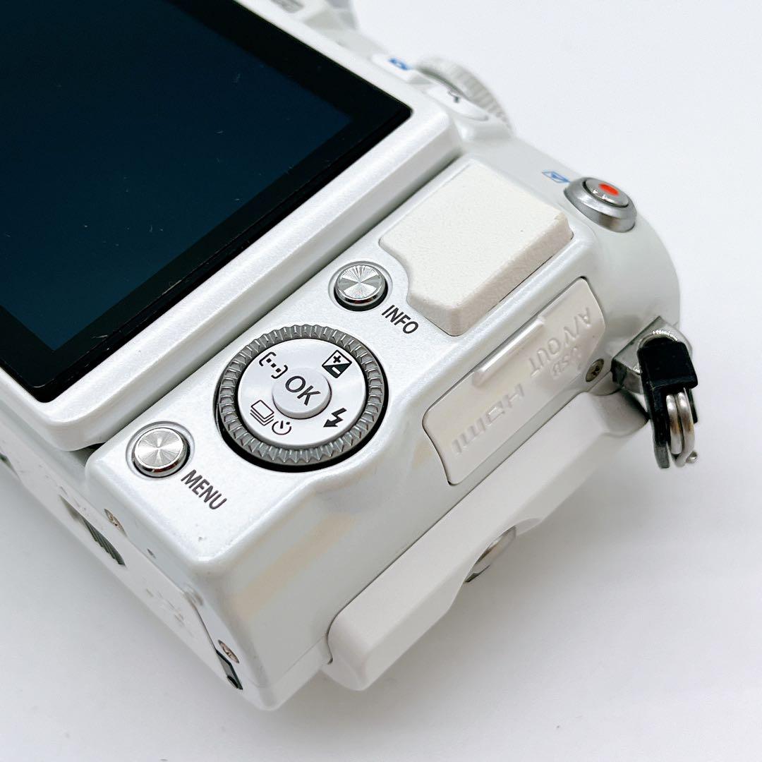 【美品】OLYMPUS オリンパス PEN Lite E-PL6 Wi-Fi