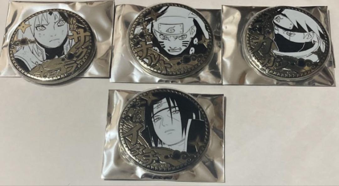 NARUTO　ゴールデン缶バッジ　4個セット売り