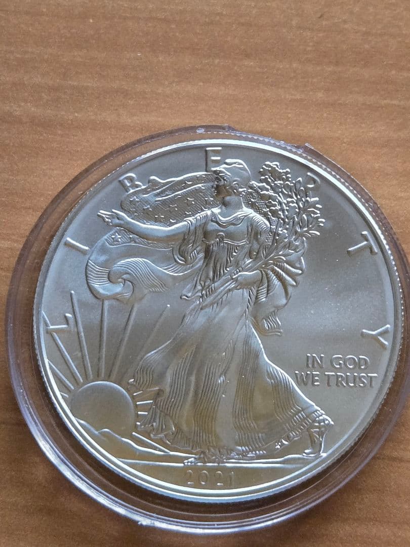 アメリカ　イーグル 銀貨　１オンス 2021年　1ドル