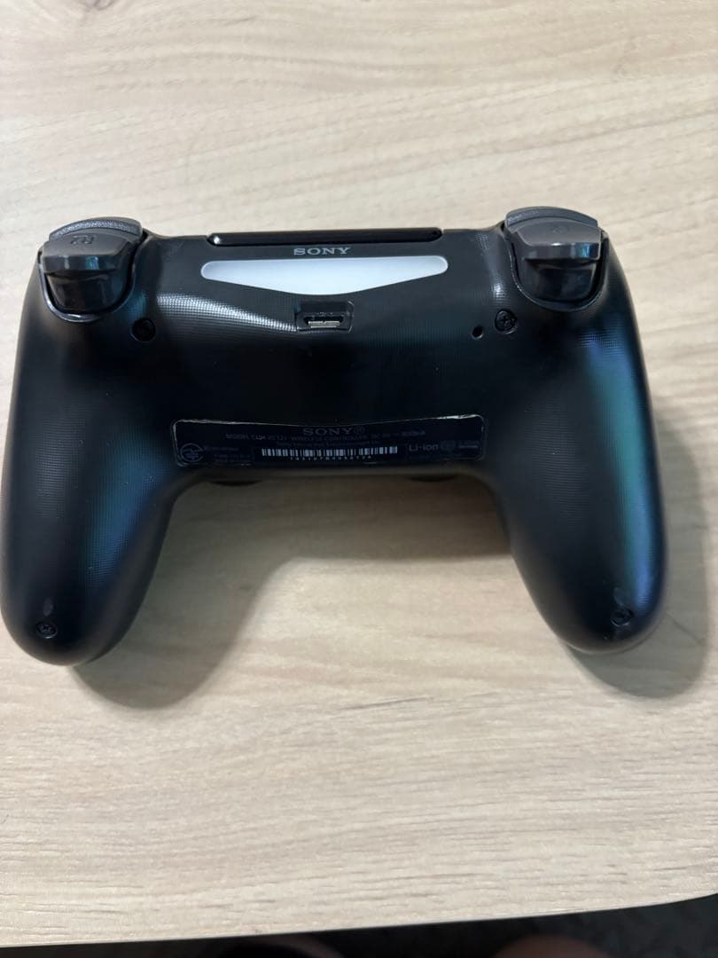 PlayStation 4 Pro 本体 コントローラー付き 箱無し目立った傷や汚れなし UP786_INFO