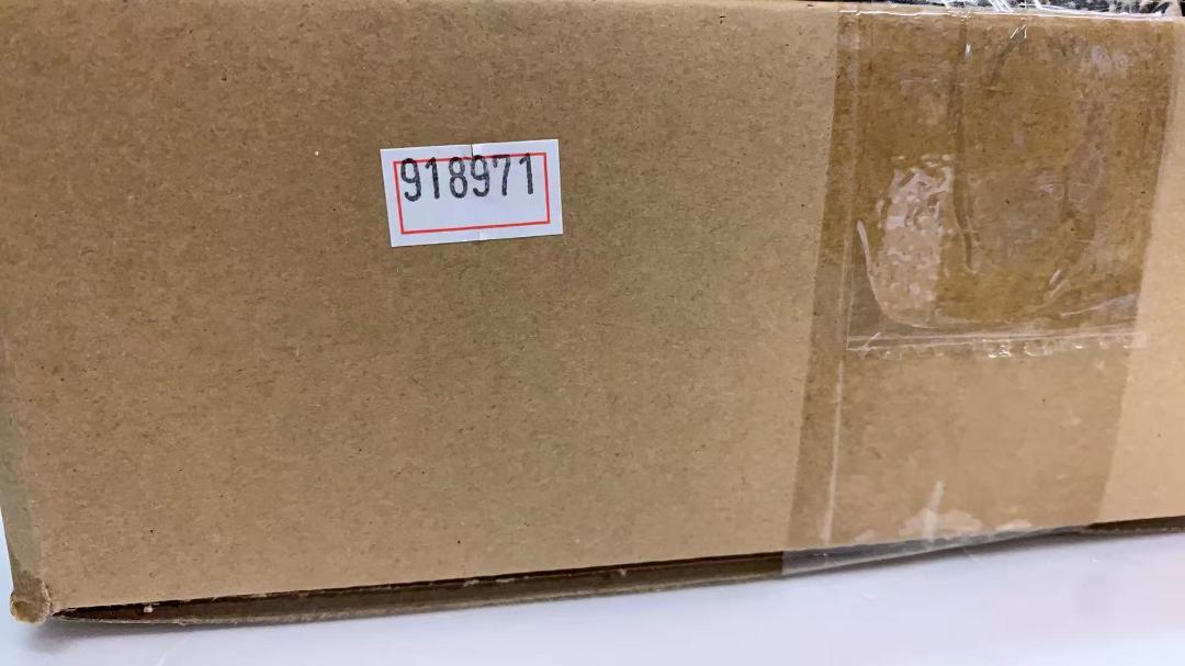 918971　軽量化・頑丈デザインLet`s note CF-SV7 ■