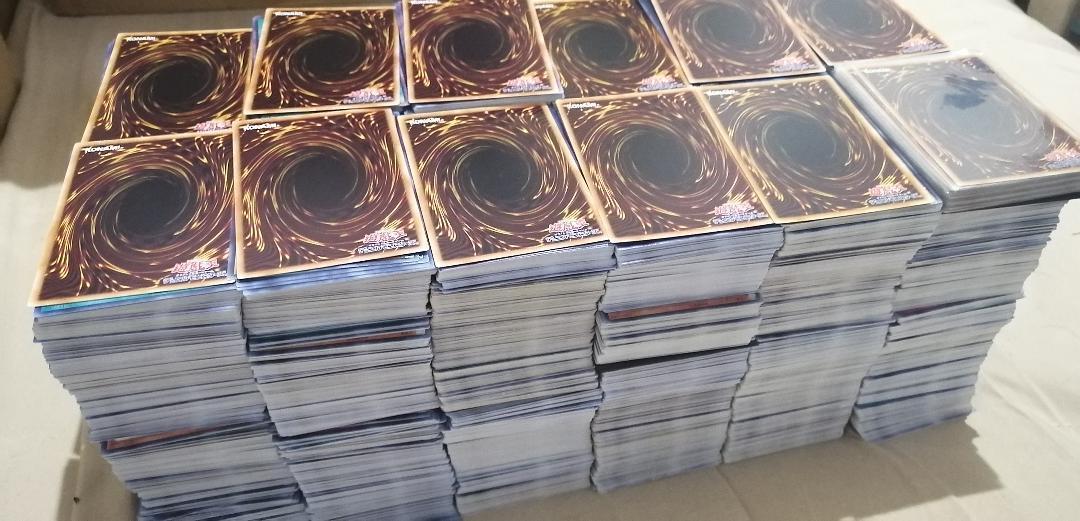 遊戯王 日本語版 大量まとめ売り約5000枚×2箱=10000枚字レア等 遊戯王 日本語版 大量まとめ売り約5000枚×2箱=10000枚字レア等