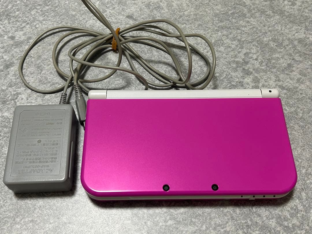 Newニンテンドー3DS LL ピンク×ホワイト