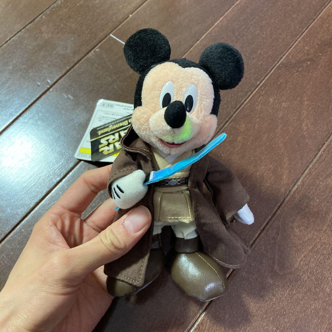 美品 ディズニーランド スターウォーズミッキーぬいぐるみバッチ メルカリ