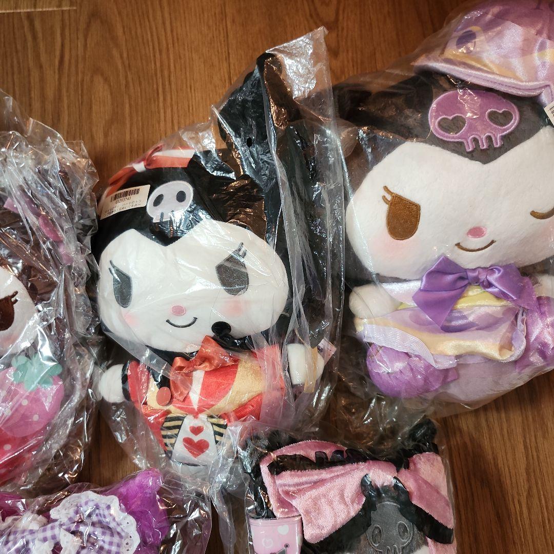ぬいぐるみ　サンリオ　KUROMI　クロミ