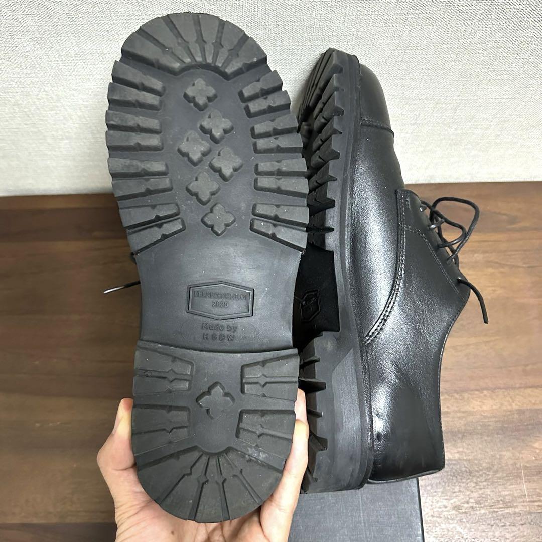 オフィサーシューズ