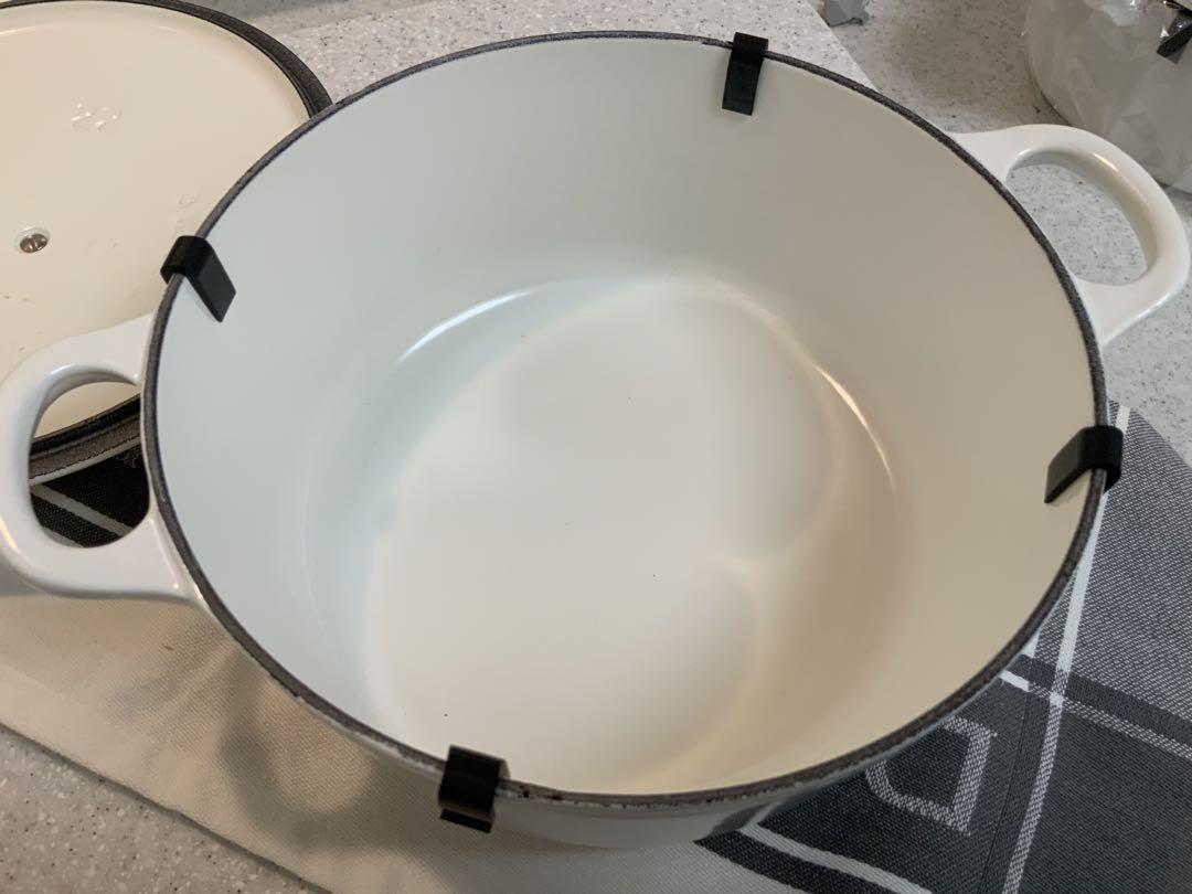 Le Creuset ホワイト 両手鍋 蓋付き
