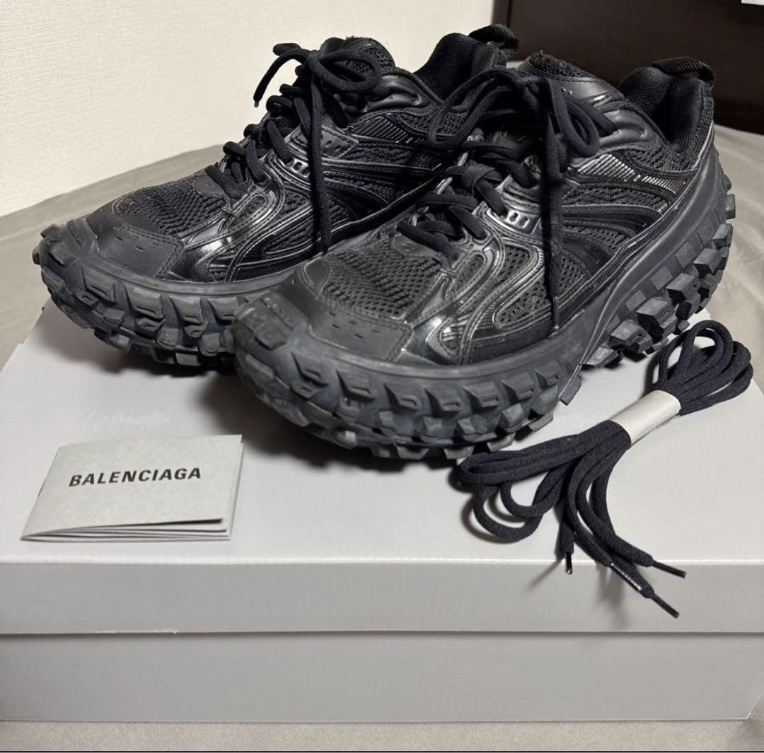 正規美品】BALENCIAGA バレンシアガ bouncer defender - メルカリ