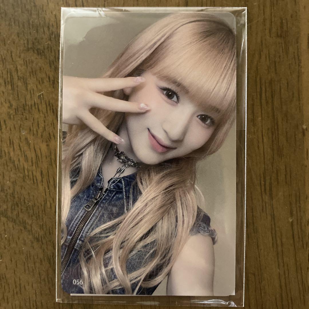 THIS IS ME:I 7000円トレカ 山本すず - メルカリ