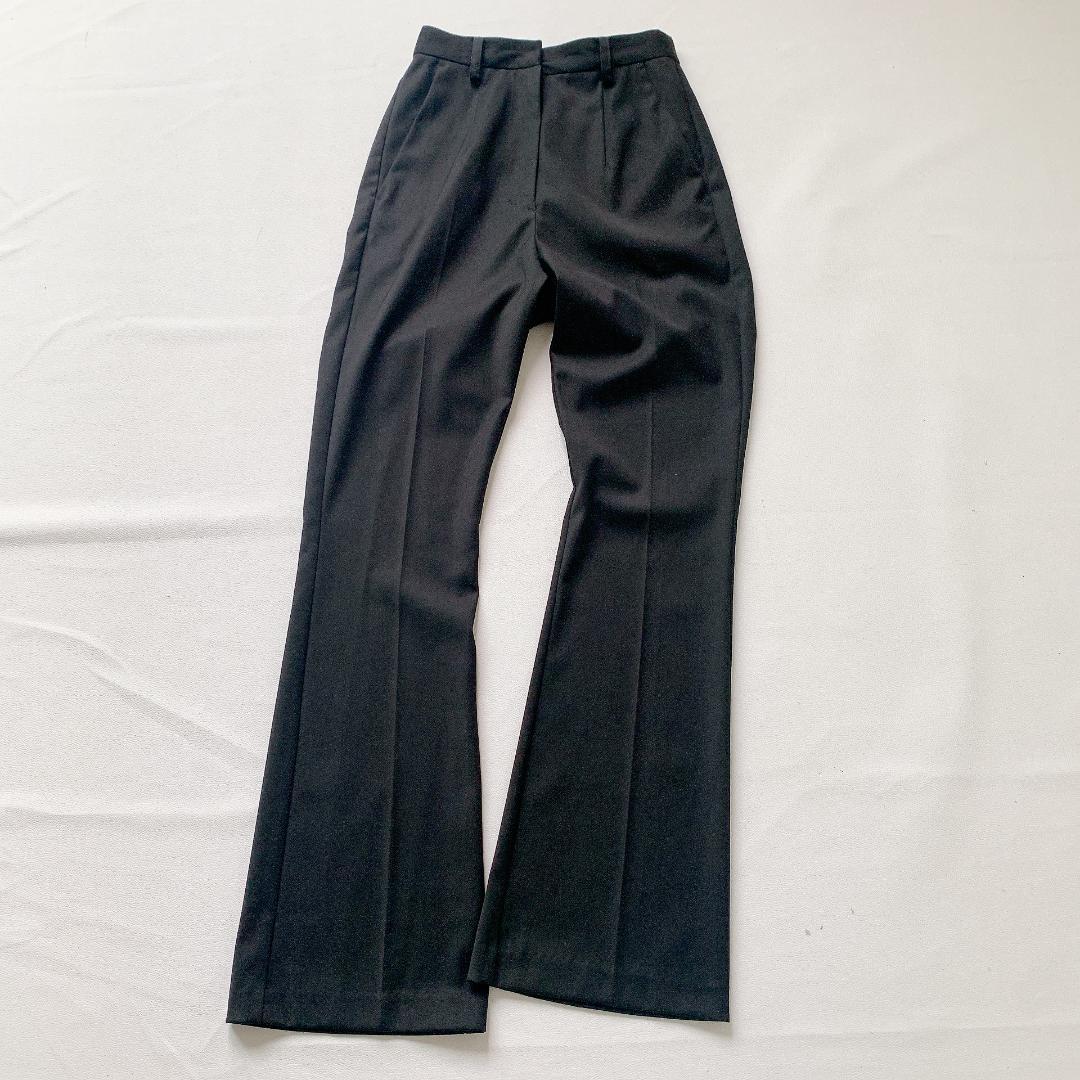【美品】CLANE 履くだけで美脚になる！脚長効果も抜群な万能パンツ　可愛い
